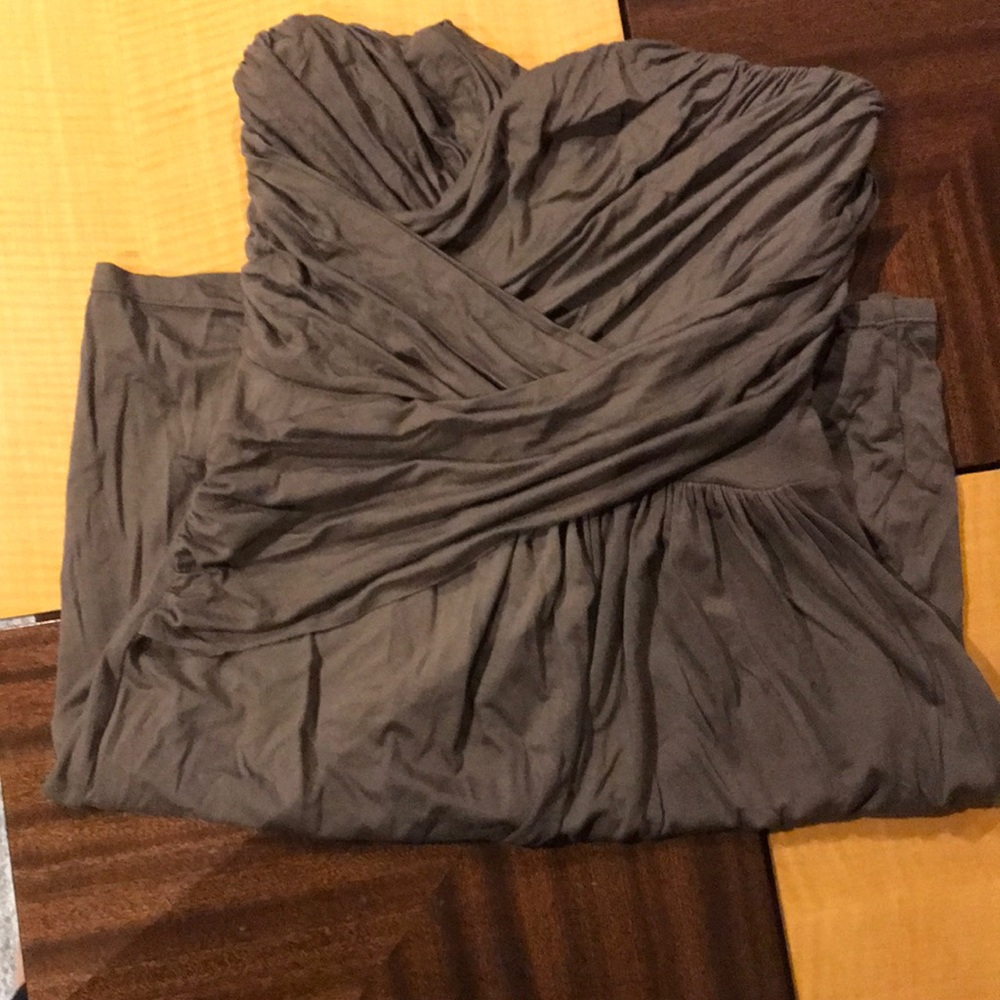 Dress - Picture 4 of 4